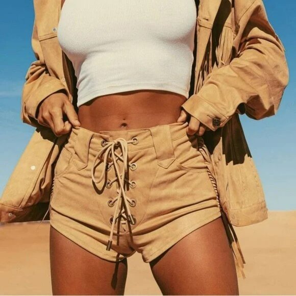 Princess Polly Wild West Fringe Shorts in Tan Sz 10 Western Cowgirl Festival - Picture 1 of 15